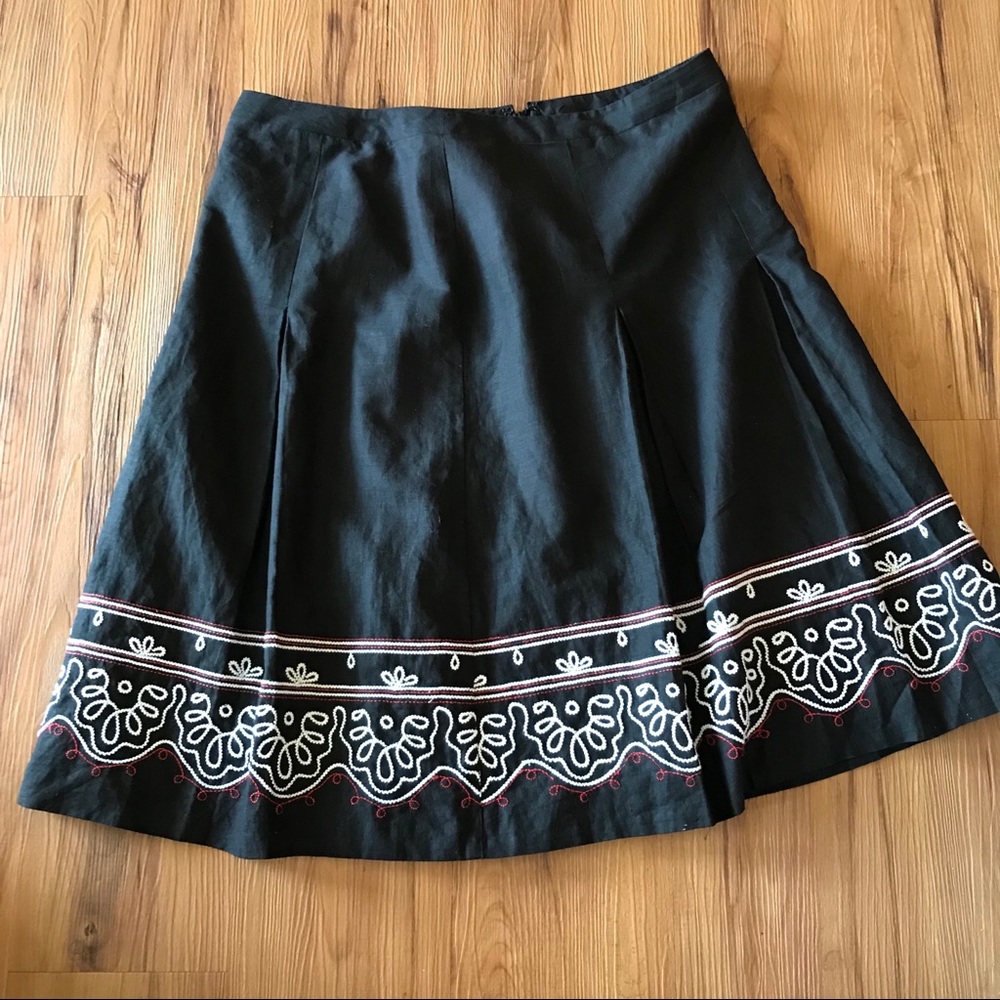 Loft Ann Taylor Petites Embroidered Skirt